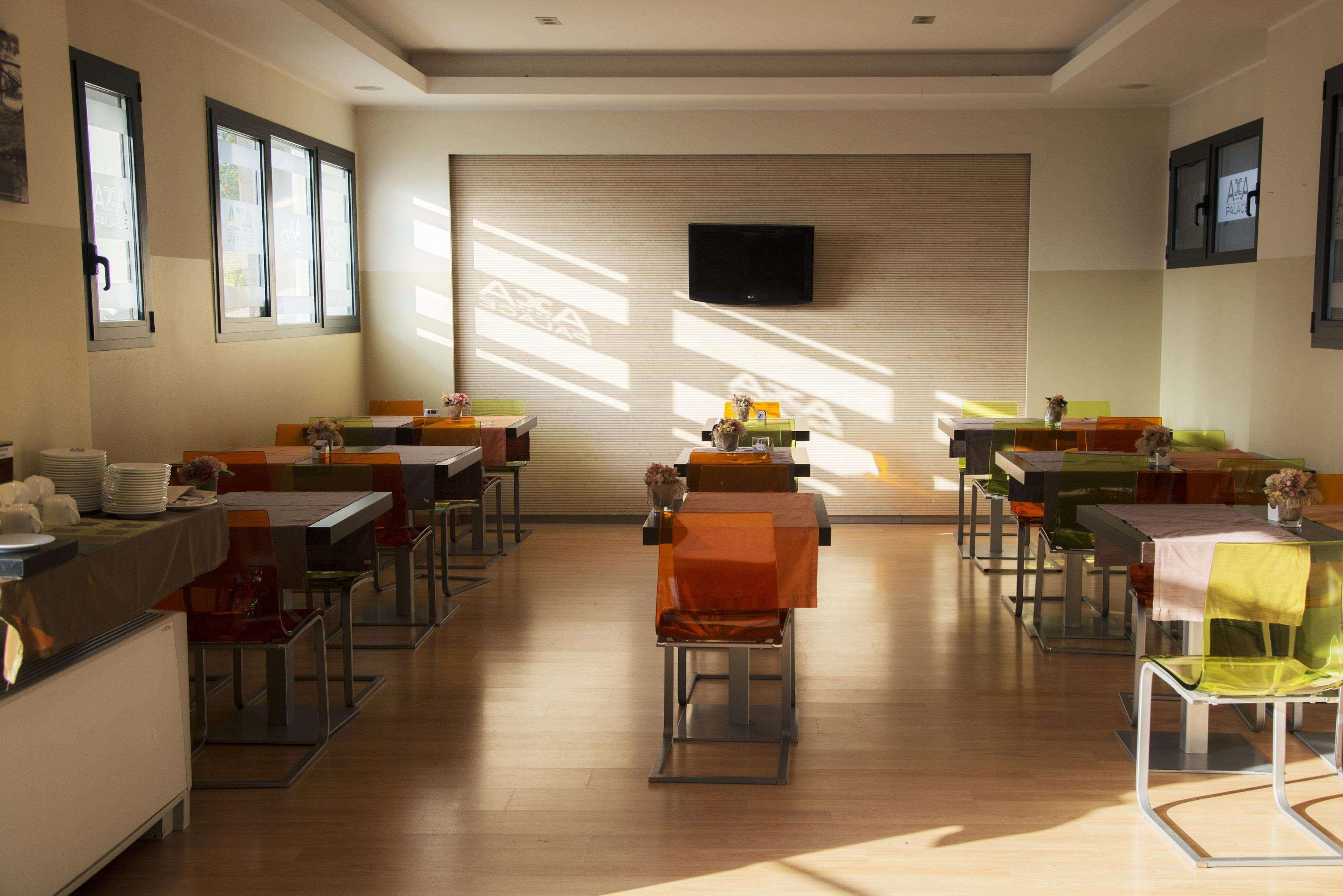 Acca Palace Hotel 4*