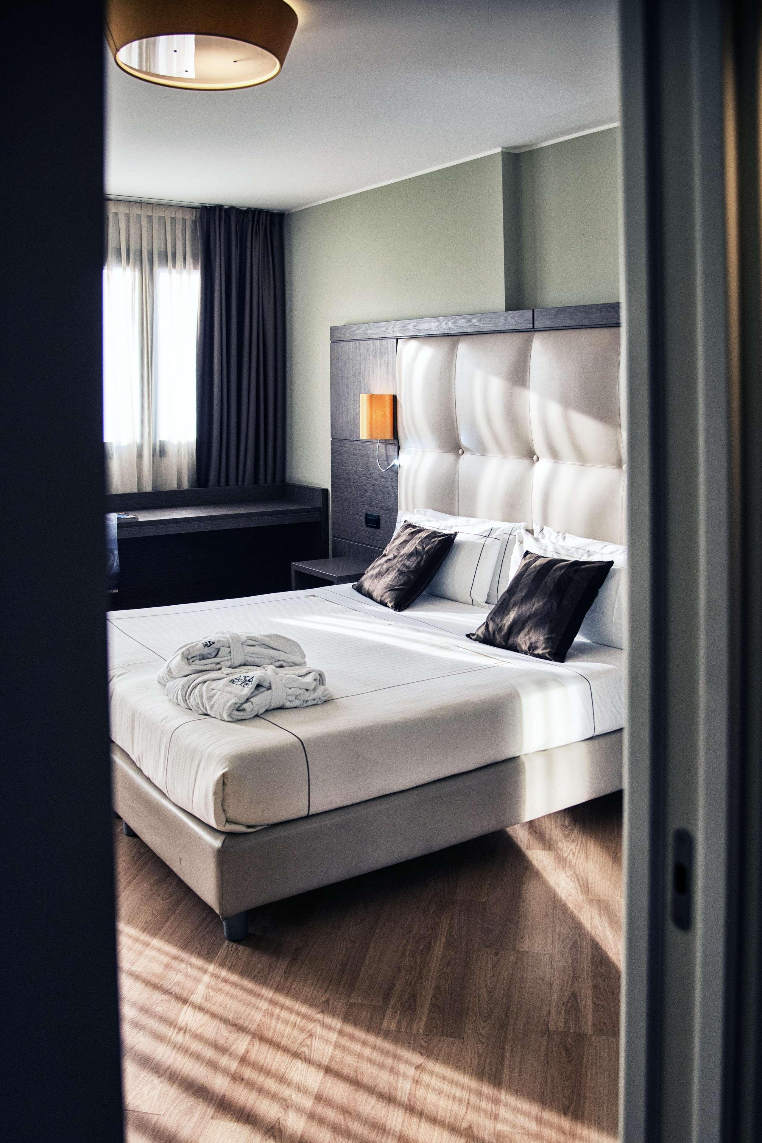 Acca Palace 4*