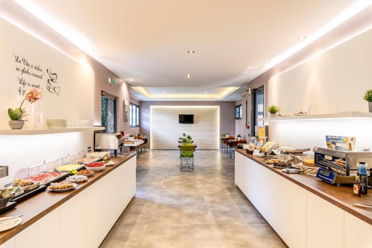 Hotel Acca Palace 4*
